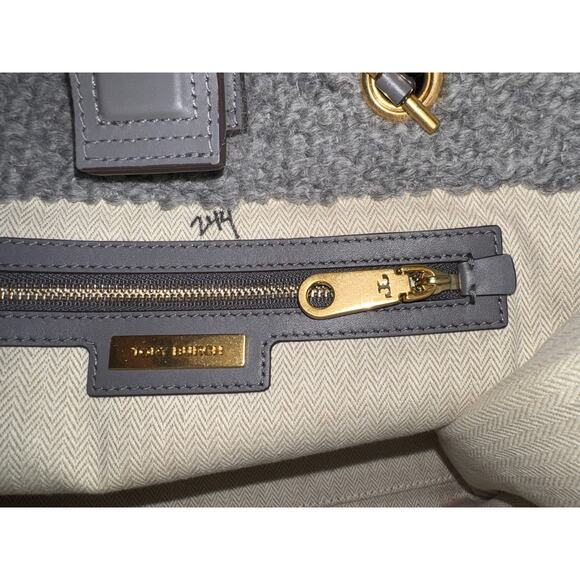 Tory Burch Mini Tote Gray Boucle Chain RARE Limited Edition - Picture 6 of 15